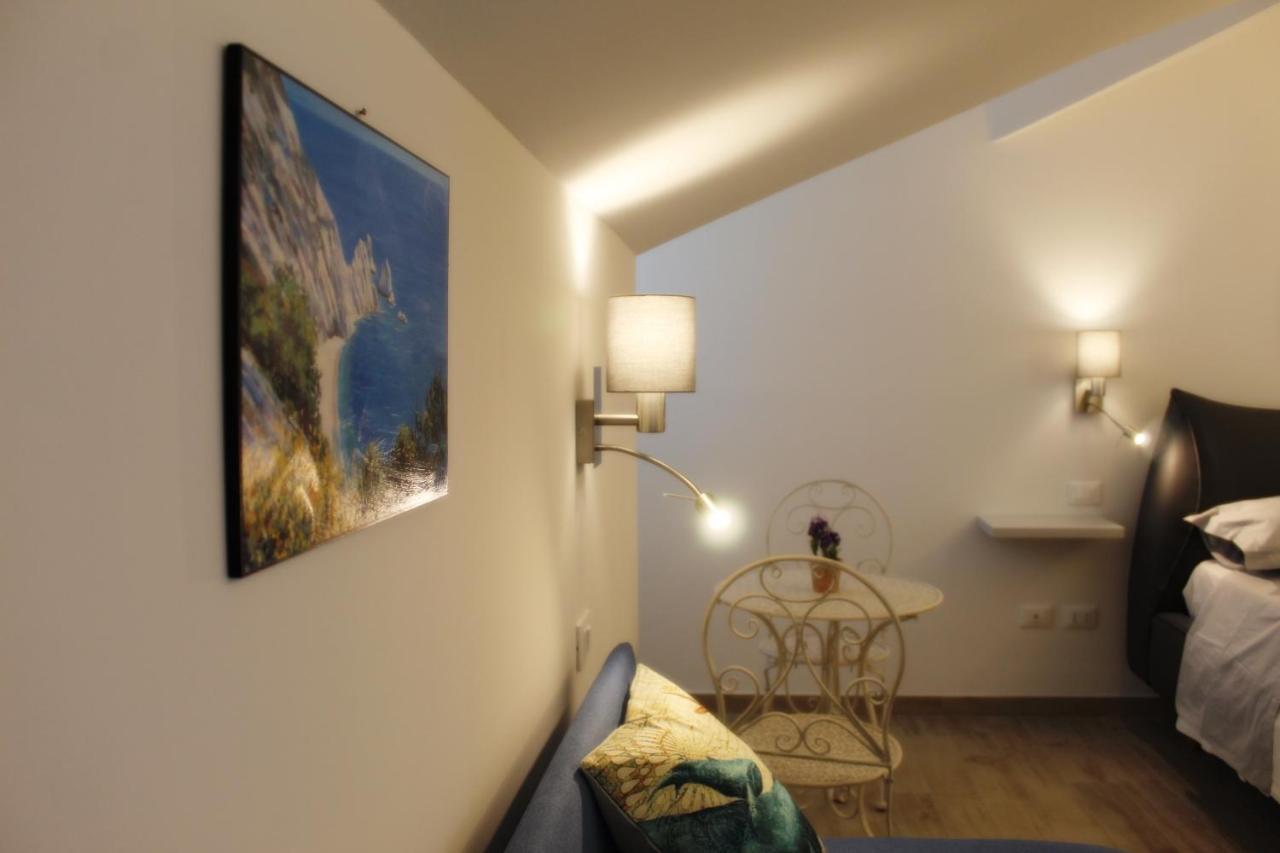Villa De Ruschi Montacuto ภายนอก รูปภาพ