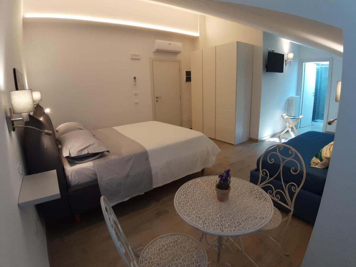 Villa De Ruschi Montacuto ภายนอก รูปภาพ
