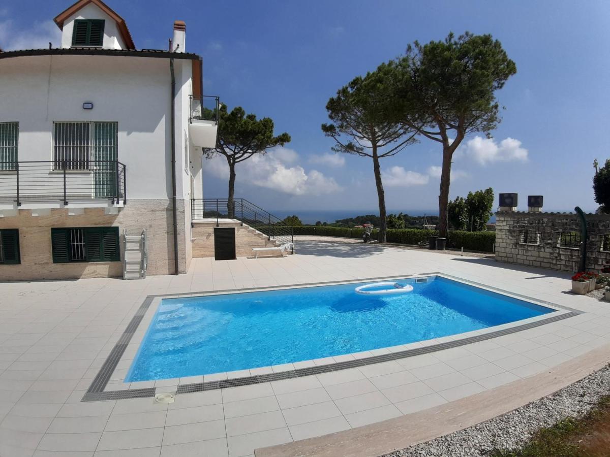 Villa De Ruschi Montacuto ภายนอก รูปภาพ
