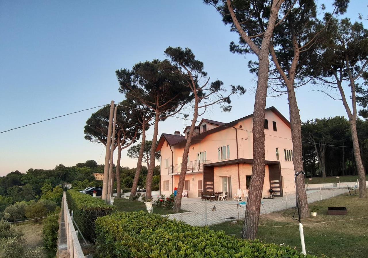 Villa De Ruschi Montacuto ภายนอก รูปภาพ
