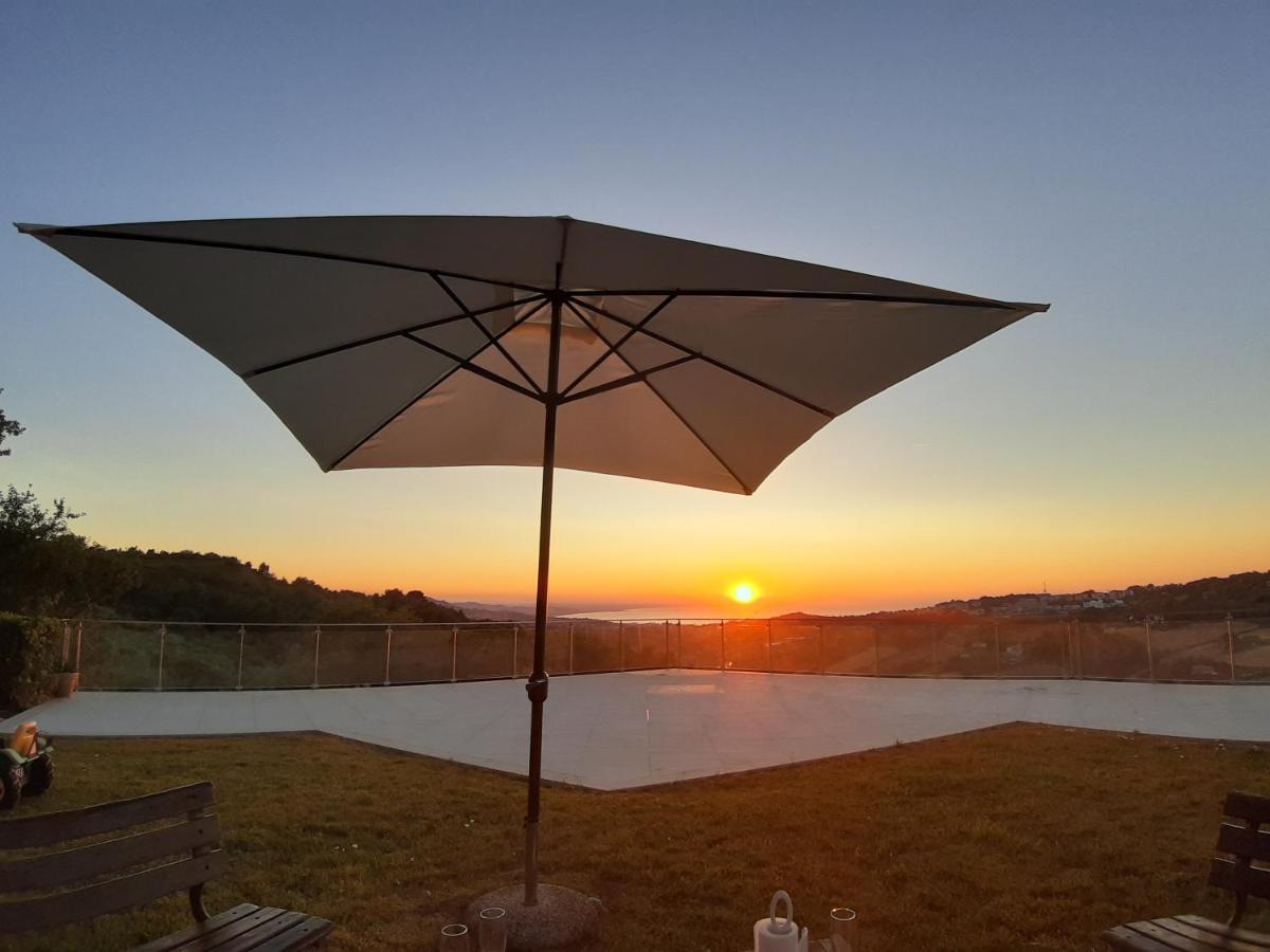 Villa De Ruschi Montacuto ภายนอก รูปภาพ